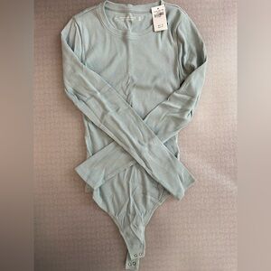 Abercrombie & Fitch Long-Sleeve Ribbed Crew Bodysuit